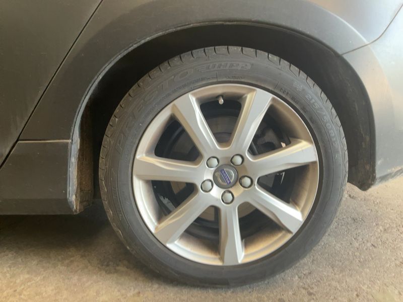 Volvo V60 2.0 D3 Momentum 2018 – снимка 5