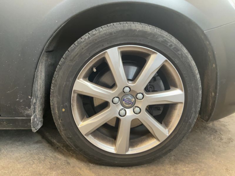 Volvo V60 2.0 D3 Momentum 2018 – снимка 11