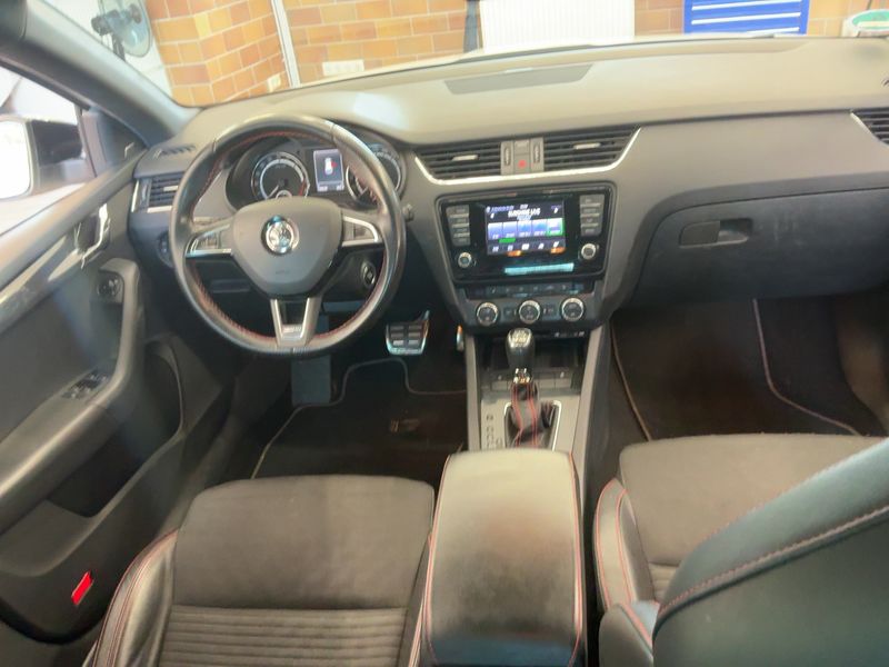 Skoda Octavia 2.0 TDI RS 2013 – снимка 18