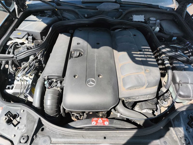 Mercedes-Benz E-Klasse E 320 CDI Avantgarde 2004 – снимка 8