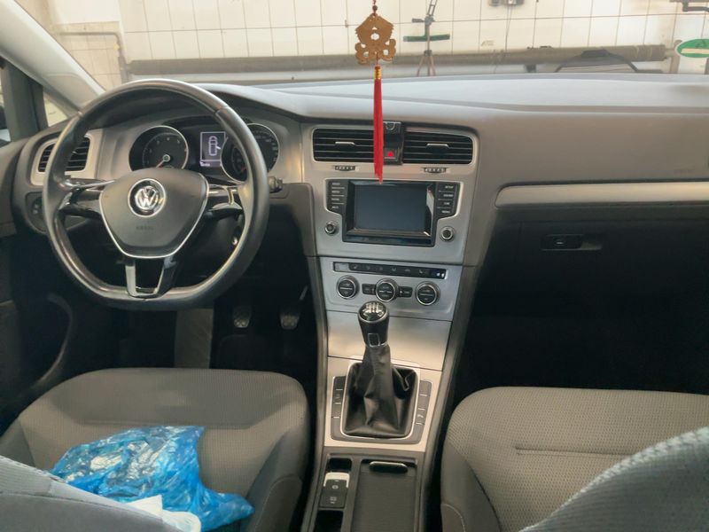 Volkswagen Golf VII 1.2 TSI Comfortline BlueMotion Tech 2014 – снимка 18