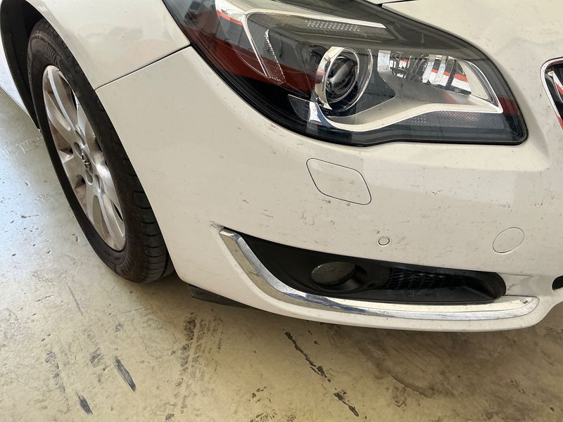 Opel Insignia Sports Tourer 2.0 CDTI Selective 2015 – снимка 36