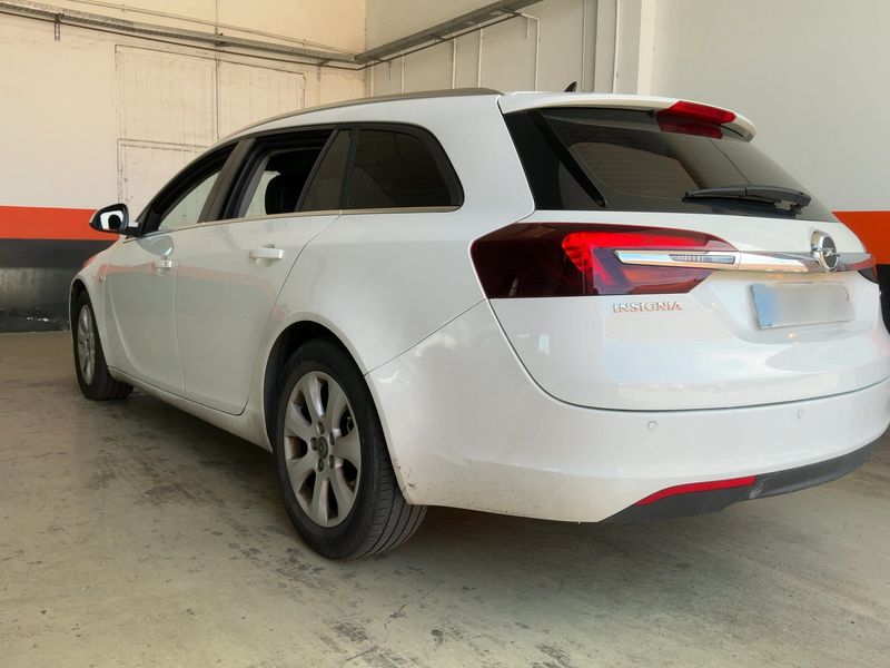 Opel Insignia Sports Tourer 2.0 CDTI Selective 2015 – снимка 6