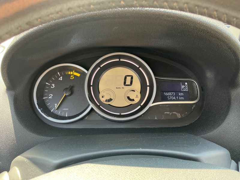 Renault Megane 1.5 dCi Expression 2012 – снимка 4