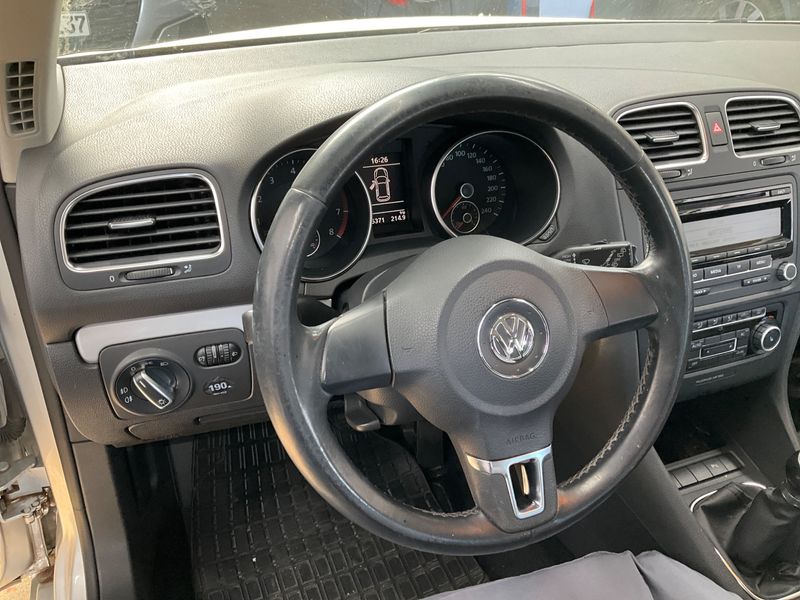 Volkswagen Golf VI 1.4 TSI Highline 2010 – снимка 37
