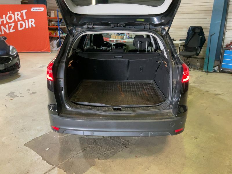 Ford Focus 1.5 TDCi Business 2014 – снимка 15