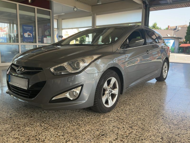 Hyundai i40 1.7 CRDi Style 2013 – снимка 1
