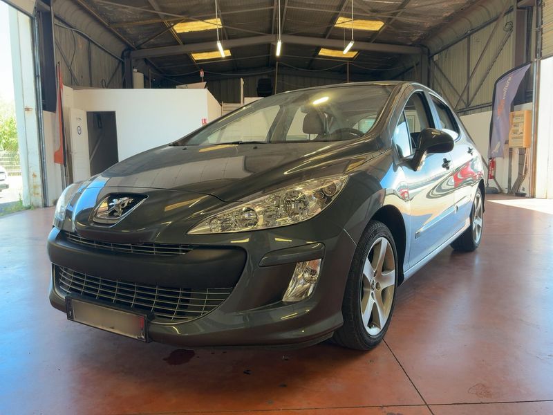 Peugeot 308 1.6 HDi Feline 2008 – снимка 1