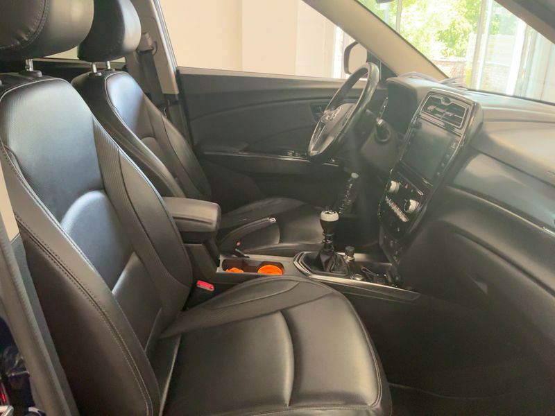 Ssangyong Tivoli 1.2 GDI Crystal 4x2 2022 – снимка 16