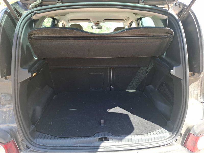 Citroen C3 Picasso 1.6 HDi Exclusive 2012 – снимка 9