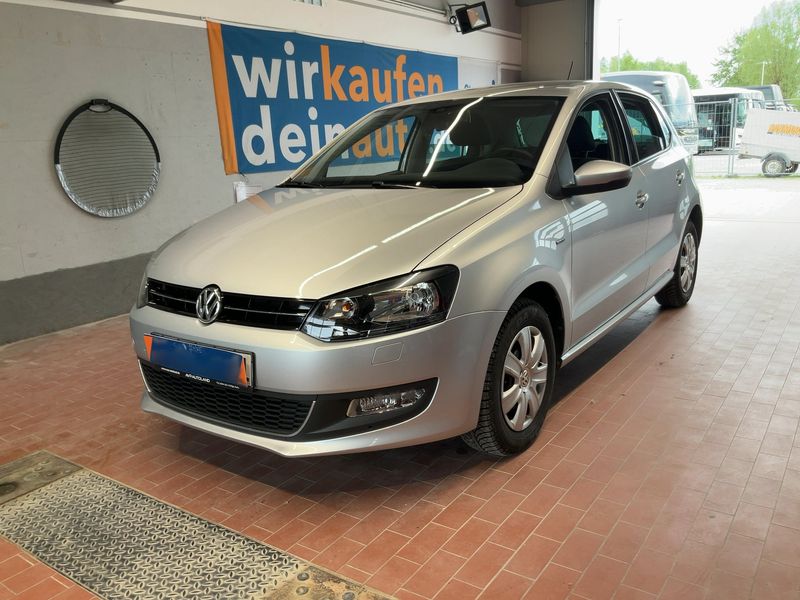 Volkswagen Polo 1.2 Life 2013 – снимка 1