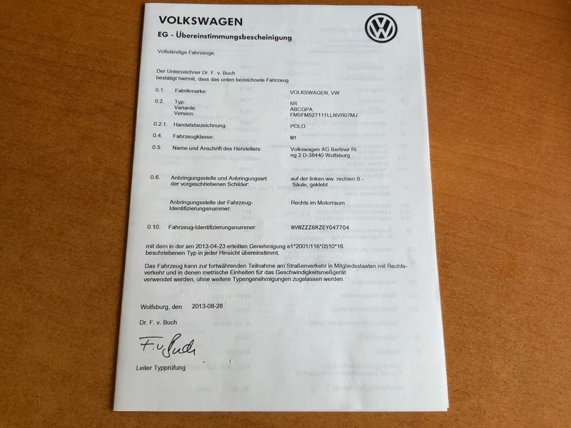 Volkswagen Polo 1.2 Life 2013 – снимка 22