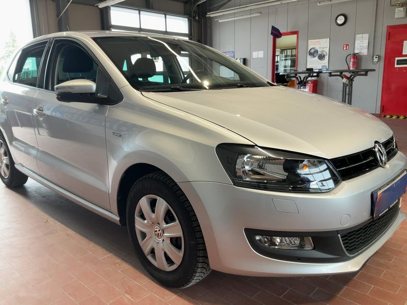 Volkswagen Polo 1.2 Life 2013 – снимка 12