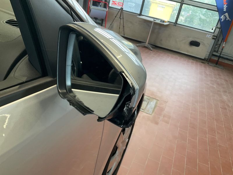 Volkswagen Polo 1.2 Life 2013 – снимка 27