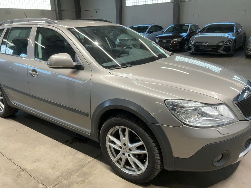 Skoda Octavia 1.8 TSI Scout 4x4 2011 – снимка 12