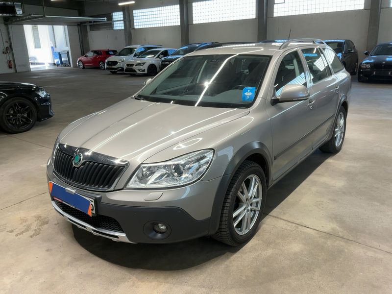 Skoda Octavia 1.8 TSI Scout 4x4 2011 – снимка 1