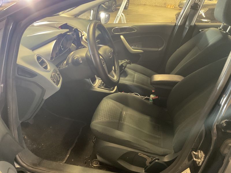 Ford Fiesta 1.6 Ti-VCT Titanium 2009 – снимка 3