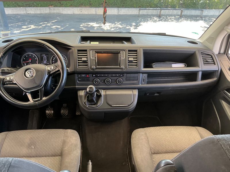 Volkswagen T6 Multivan 2.0 TSI Trendline 2018 – снимка 17