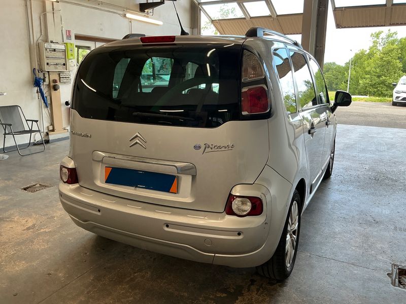 Citroen C3 Picasso 1.6 HDi Exclusive 2012 – снимка 2