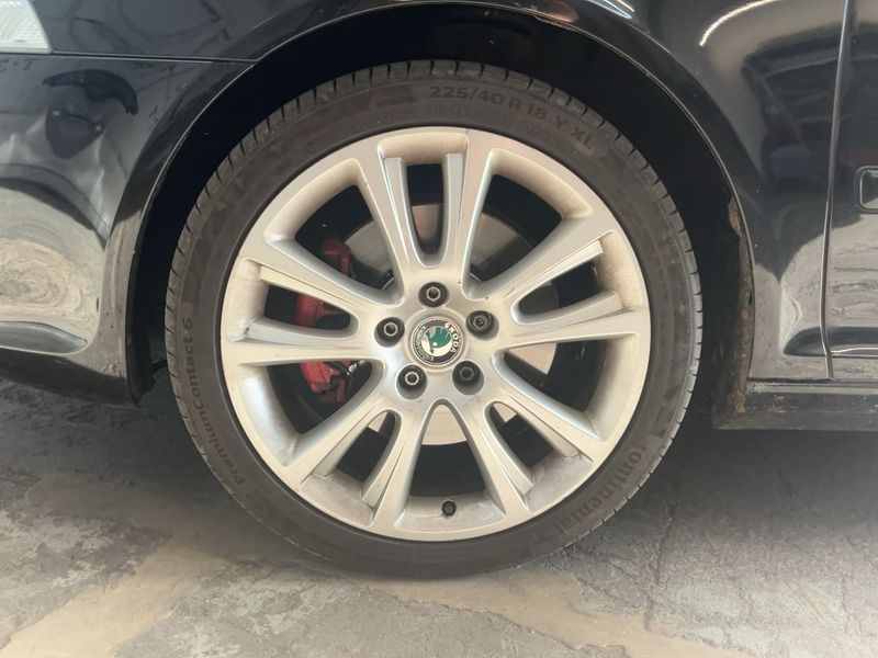 Skoda Octavia 2.0 TDI RS 2006 – снимка 3