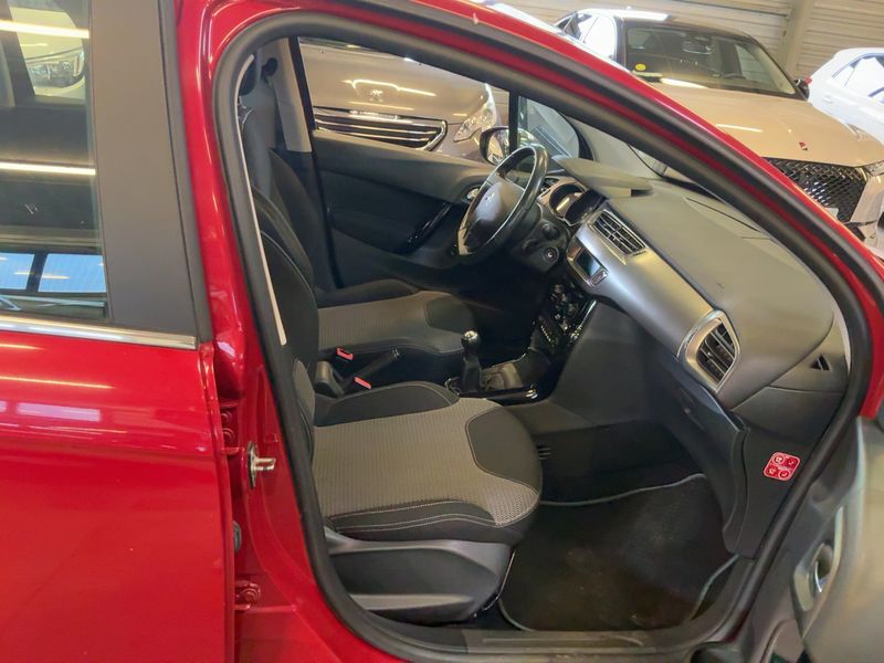 Citroen C3 1.2 VTi Collection 2014 – снимка 16