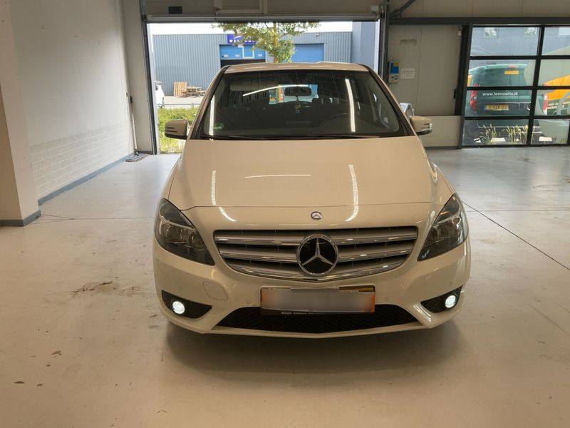 Mercedes-Benz B-Klasse B 180 2013 – снимка 14