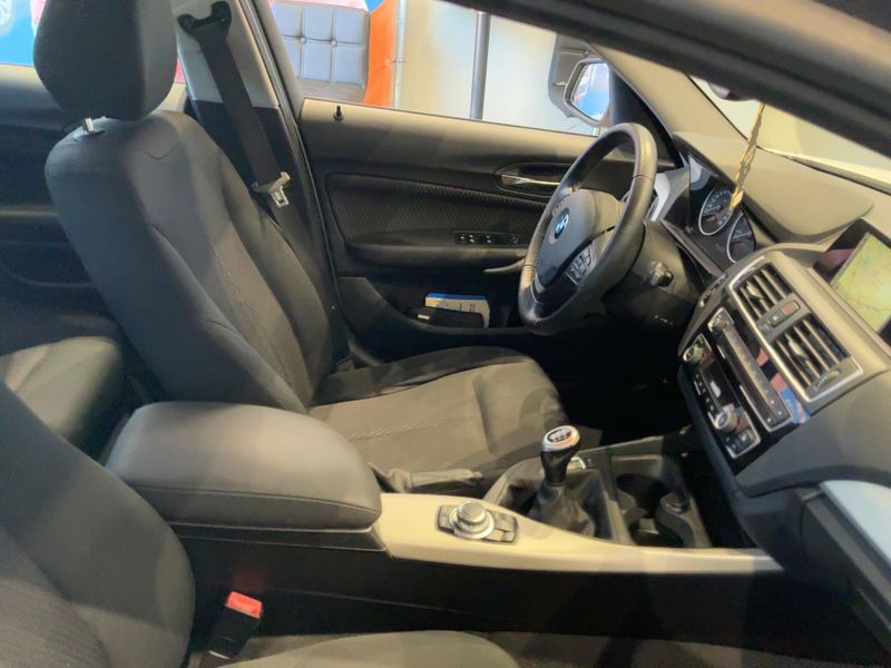 BMW 1er 118i Advantage 2016 – снимка 16