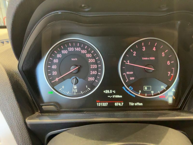 BMW 1er 118i Advantage 2016 – снимка 18