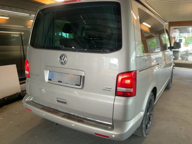 Volkswagen T5 Multivan 2.0 TDI Team 4Motion 2011 – снимка 8