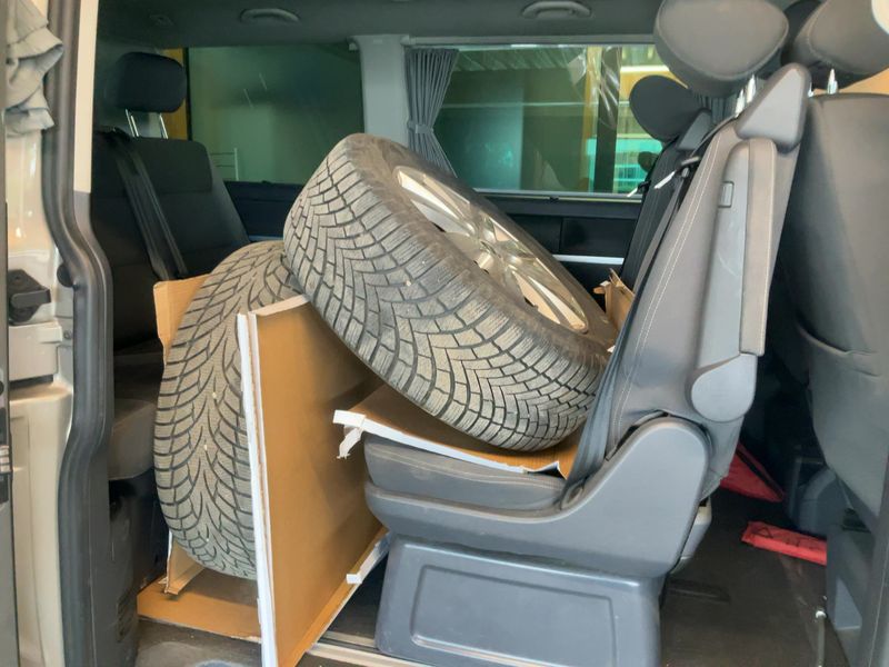Volkswagen T5 Multivan 2.0 TDI Team 4Motion 2011 – снимка 20