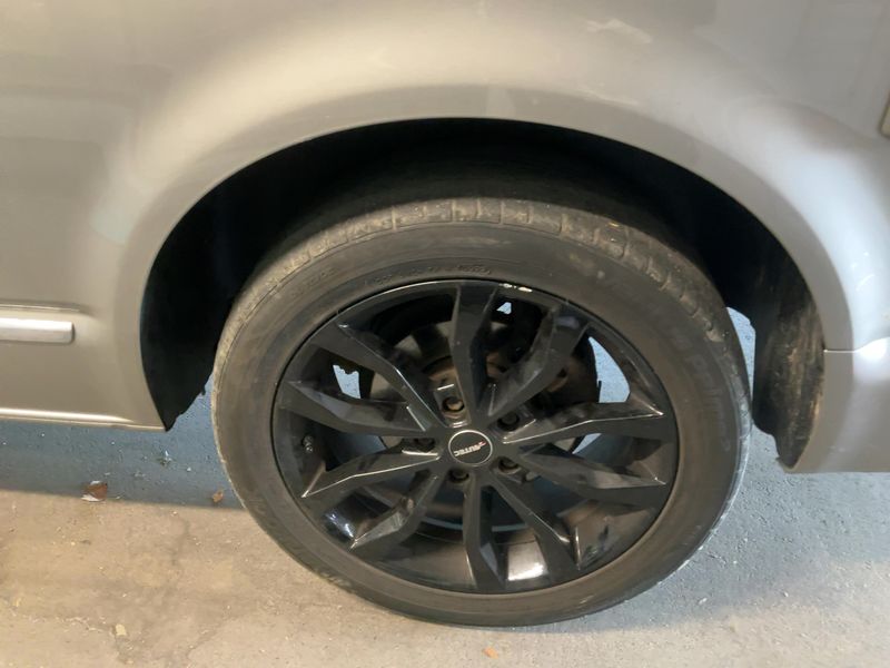 Volkswagen T5 Multivan 2.0 TDI Team 4Motion 2011 – снимка 5