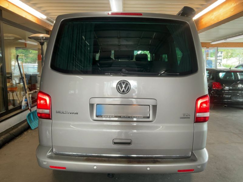 Volkswagen T5 Multivan 2.0 TDI Team 4Motion 2011 – снимка 7