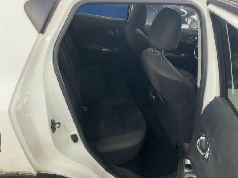 Nissan Juke 1.5 Turbodiesel Acenta 2011 – снимка 19