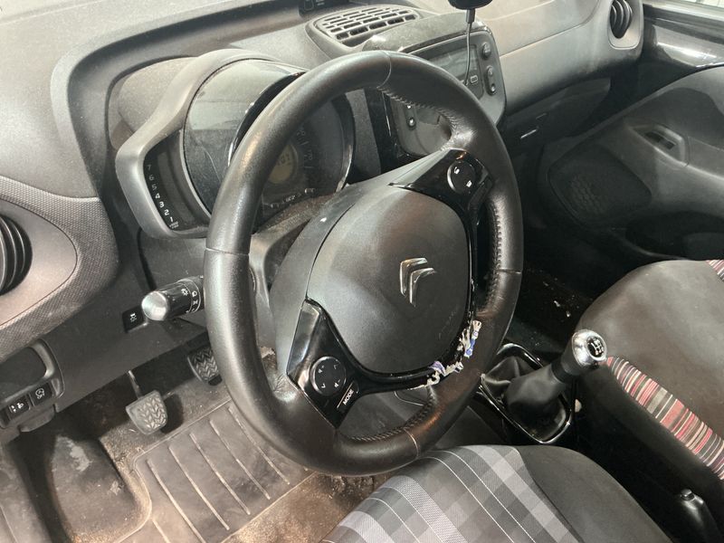 Citroen C1 1.0 VTi Feel 2019 – снимка 30