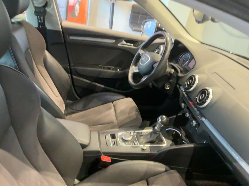 Audi A3 Sportback 1.4 TFSI Ambiente 2013 – снимка 16