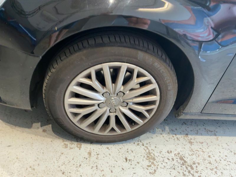 Audi A3 Sportback 1.4 TFSI Ambiente 2013 – снимка 3