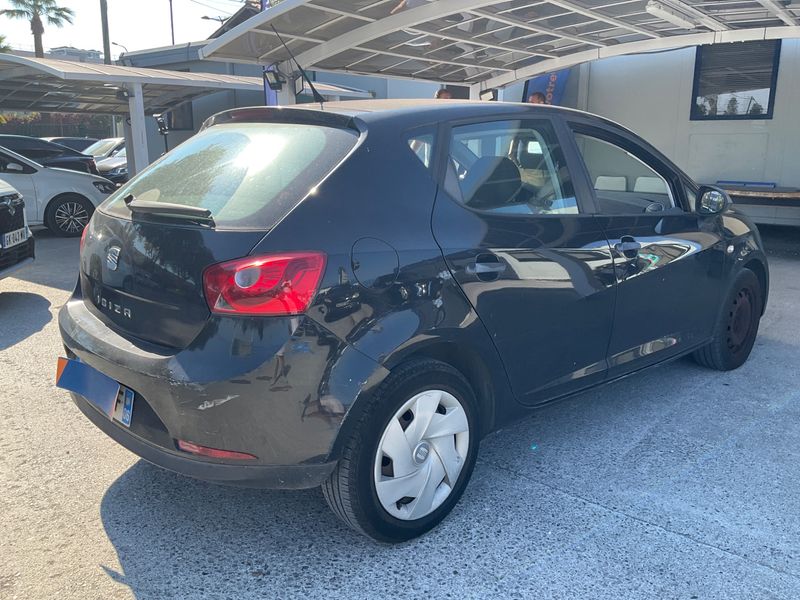 Seat Ibiza 1.2 TDI Reference 2011 – снимка 2