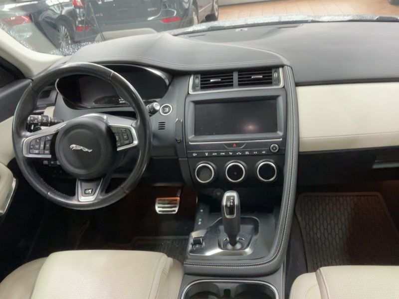 Jaguar E-Pace P200 R-Dynamic S AWD 2020 – снимка 18