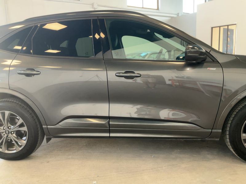 Ford Kuga 2.5 Plug-in Hybrid ST-Line X 2022 – снимка 10