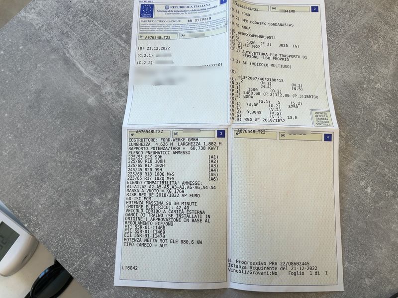 Ford Kuga 2.5 Plug-in Hybrid ST-Line X 2022 – снимка 20