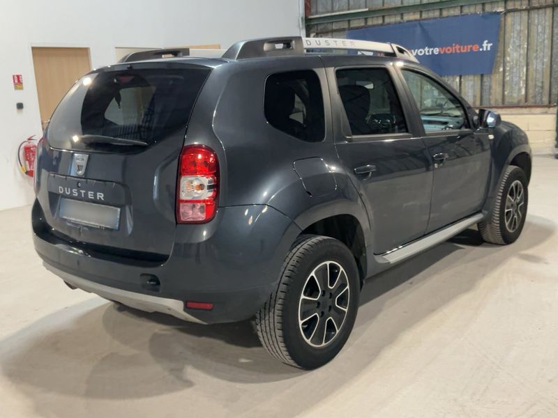 Dacia Duster 1.5 dCi SL Black Touch 4x2 2017 – снимка 8