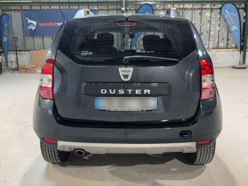 Dacia Duster 1.5 dCi SL Black Touch 4x2 2017 – снимка 7