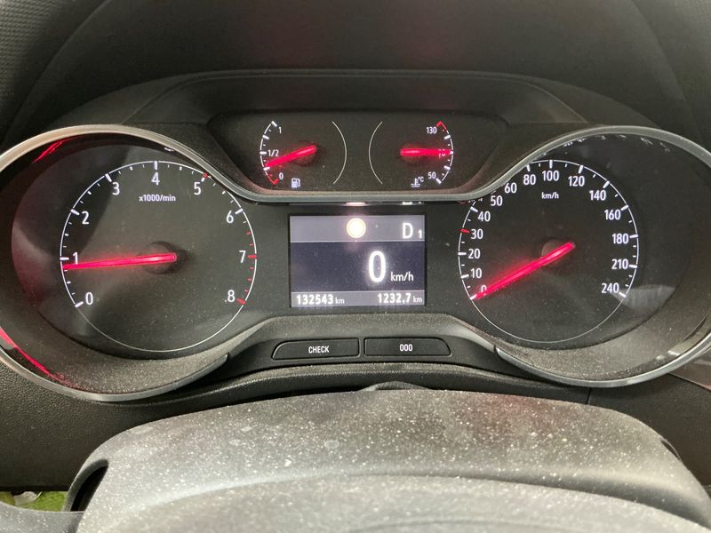 Opel Crossland X 1.5 CDTI INNOVATION 2019 – снимка 18