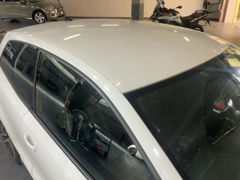 Volkswagen Polo 1.8 TSI GTI BlueMotion Tech 2015 – снимка 13