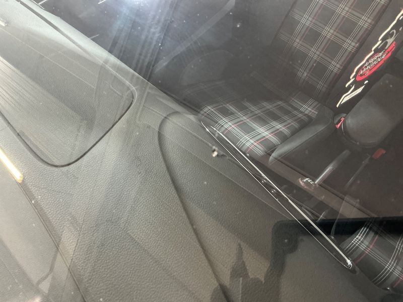 Volkswagen Polo 1.8 TSI GTI BlueMotion Tech 2015 – снимка 23