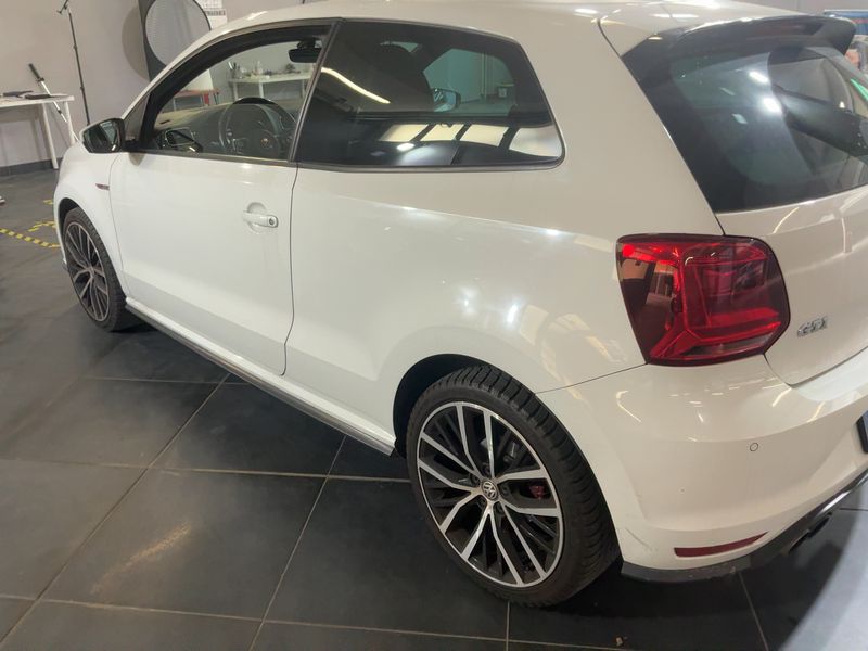 Volkswagen Polo 1.8 TSI GTI BlueMotion Tech 2015 – снимка 6