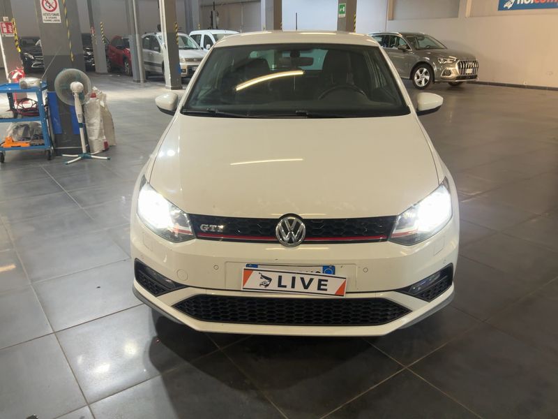 Volkswagen Polo 1.8 TSI GTI BlueMotion Tech 2015 – снимка 14