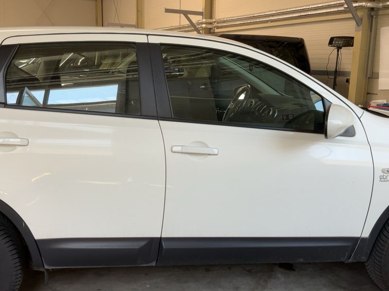 Nissan Qashqai 1.6 dCi Acenta 2012 – снимка 10