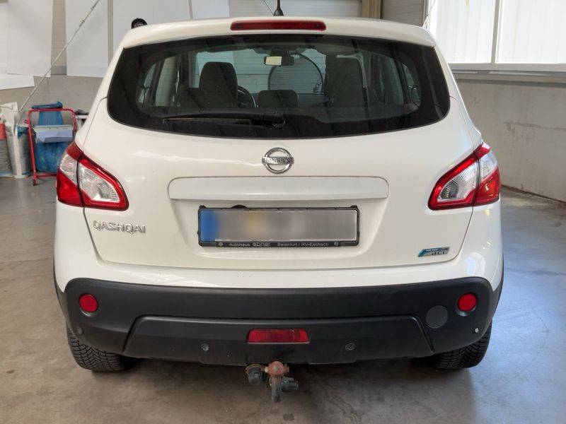 Nissan Qashqai 1.6 dCi Acenta 2012 – снимка 7