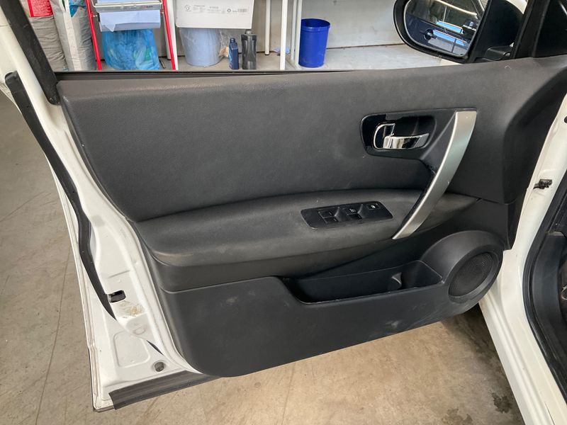 Nissan Qashqai 1.6 dCi Acenta 2012 – снимка 24
